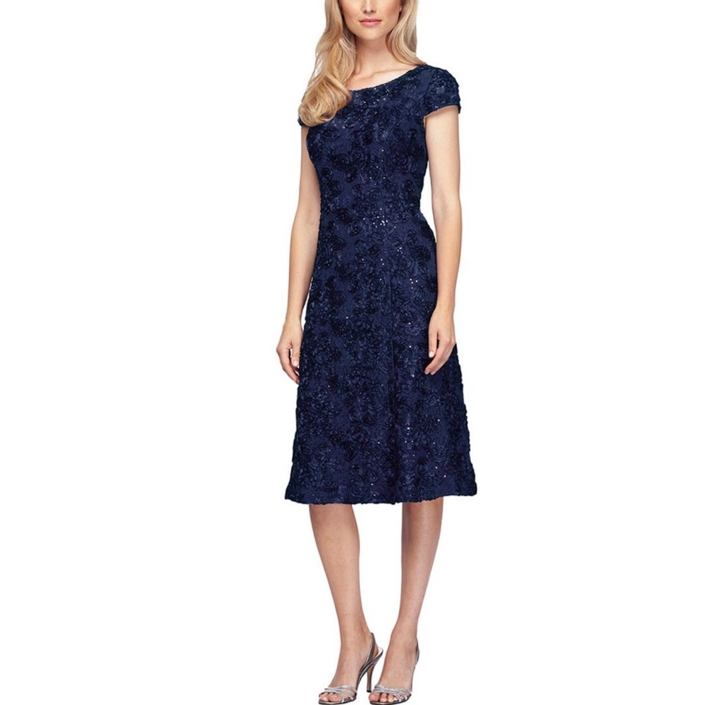 Alex Evenings: Sequin Lace Cocktail Dress (NWOT)
